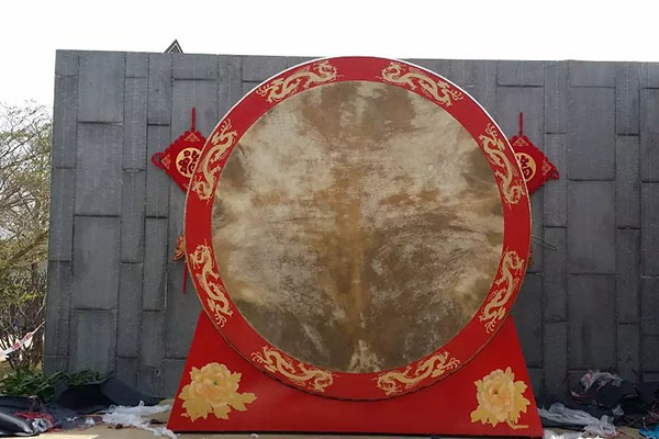 传统大红鼓